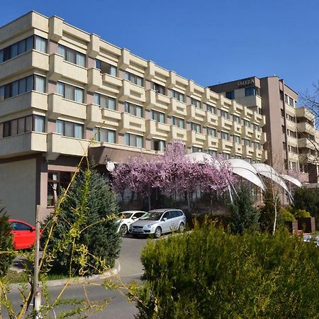 Aparthotel Danube Galac Kültér fotó